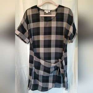 Simply Noelle Black and Gray Plaid Short Sleeve Dress